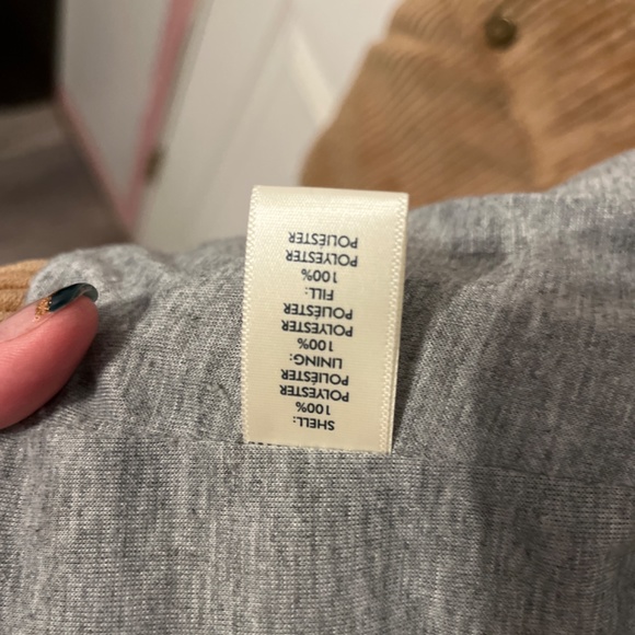 Vest - Picture 5 of 5